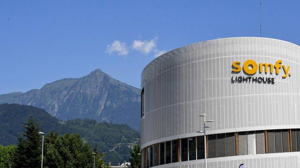 Zoom sur le leader mondial de l’alarme maison Somfy