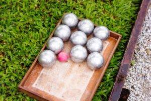 Lire la suite à propos de l’article Tout ce qu’il faut savoir sur les choix de boules de pétanque