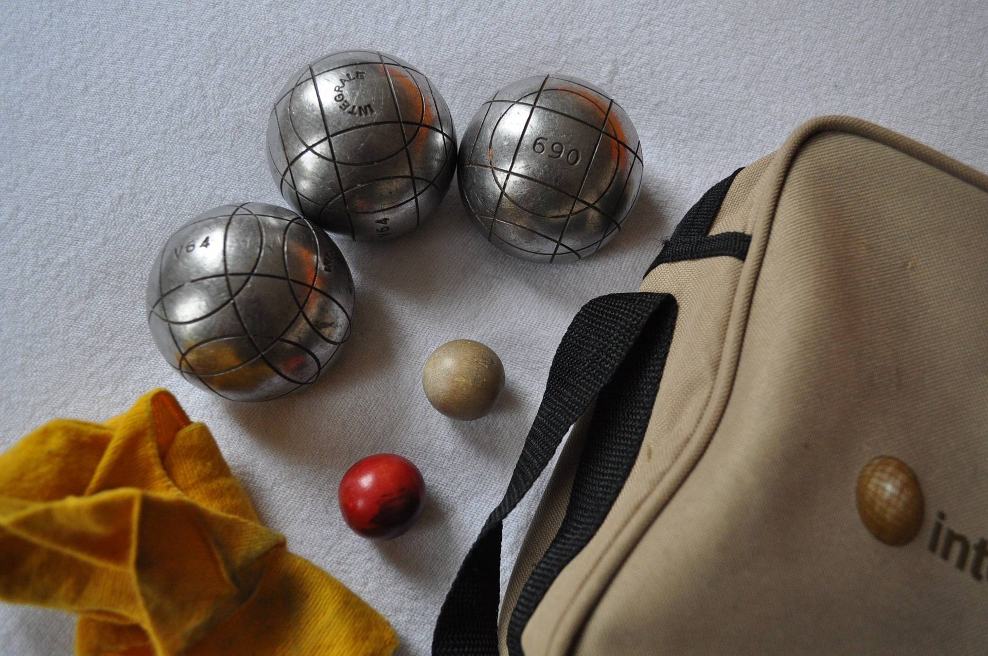 boules de pétanque polyvalentes