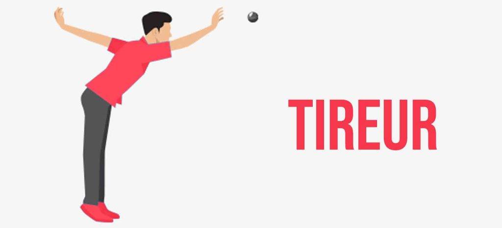joueur de pétanque tireur